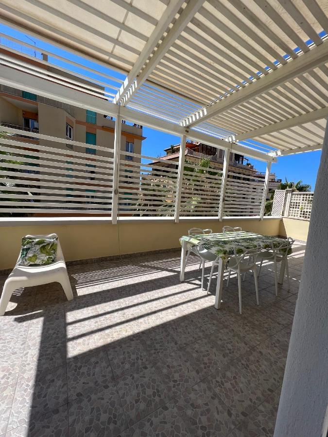 Rome, Beautiful Apartment In A Vintage Building Λίντο ντι Όστια Εξωτερικό φωτογραφία