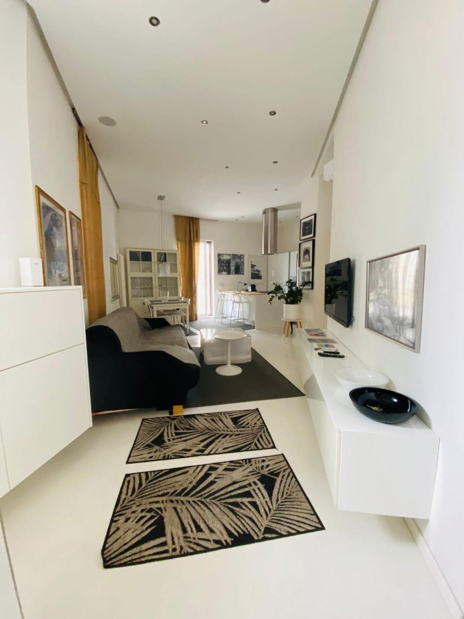 Rome, Beautiful Apartment In A Vintage Building Λίντο ντι Όστια Εξωτερικό φωτογραφία